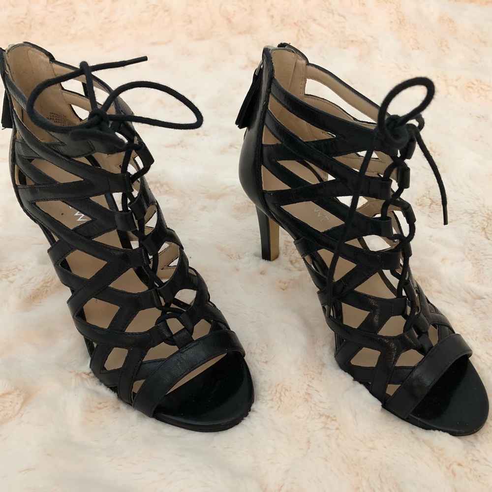 Nine West Black Lace Heel